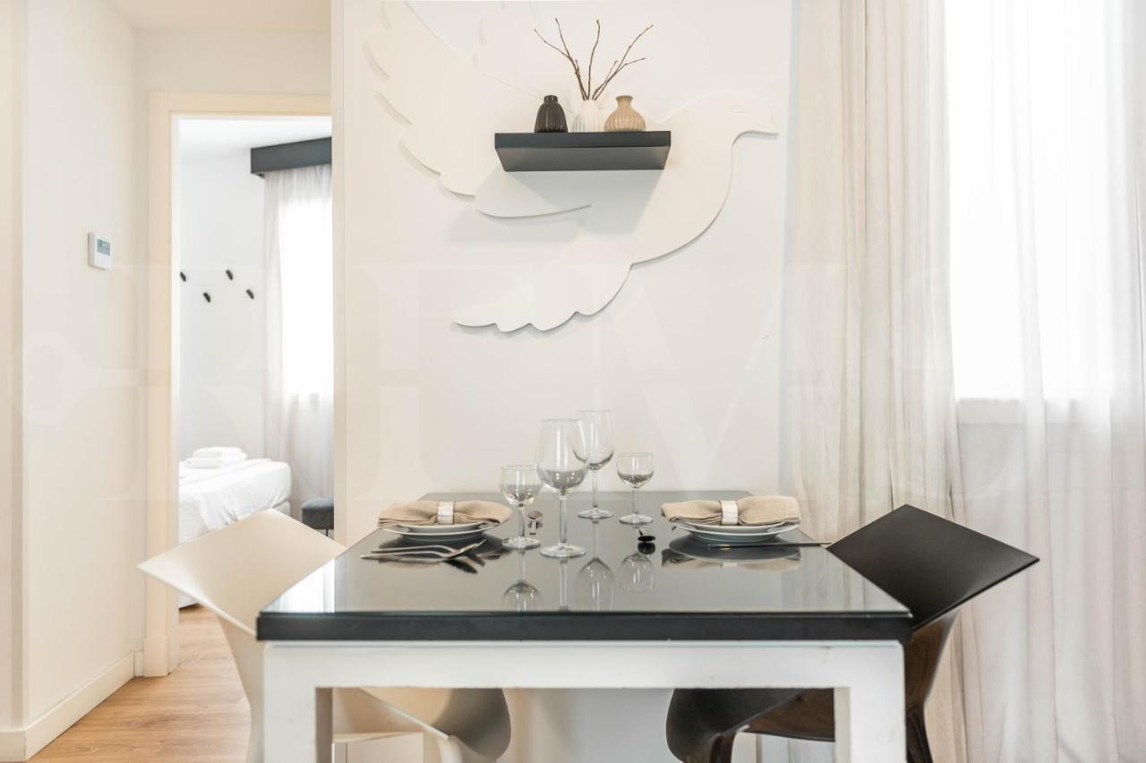 Apartamento Inviting Duplex In Front Of Picasso Museum By Rems Málaga Exterior foto