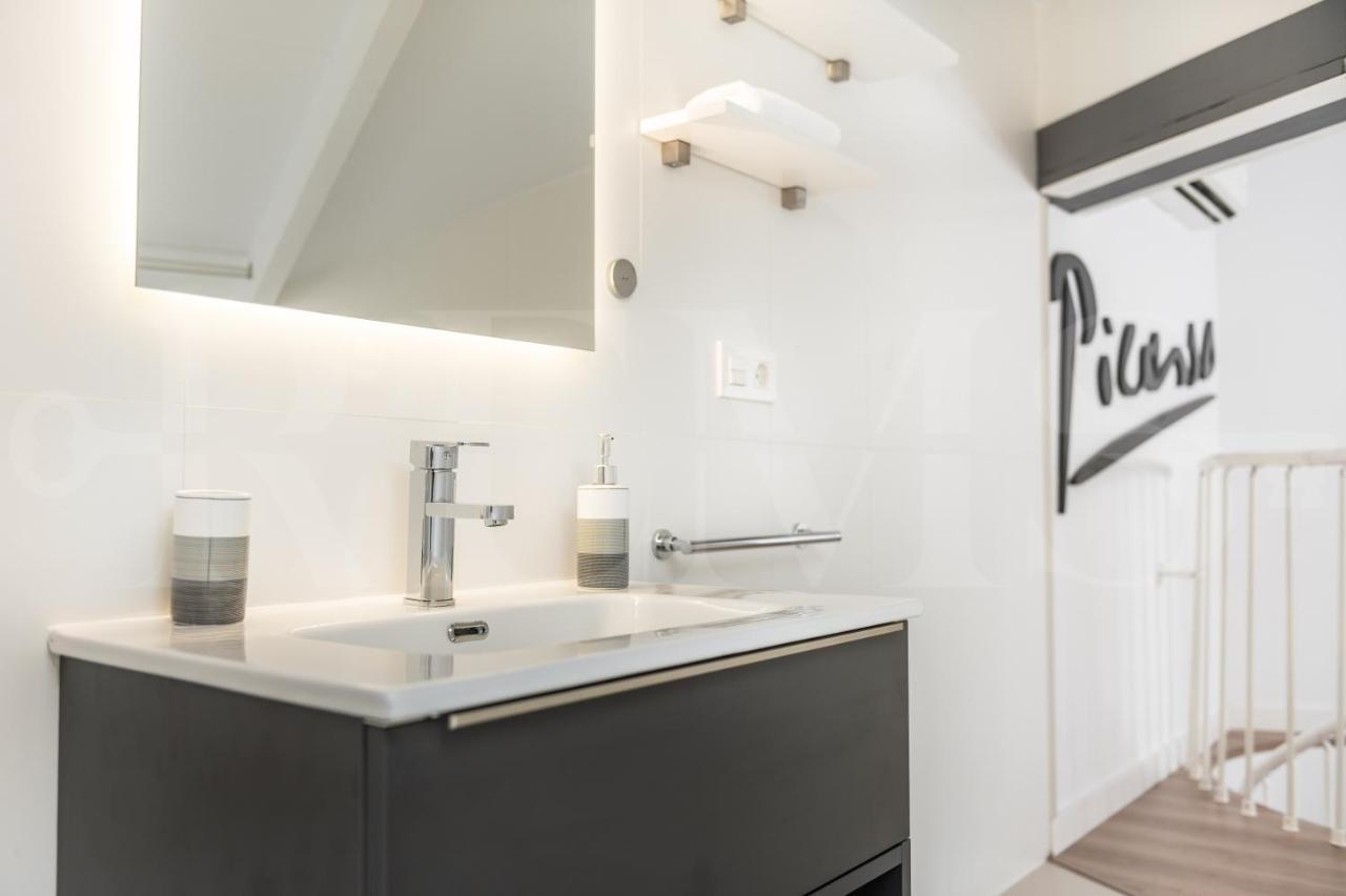 Apartamento Inviting Duplex In Front Of Picasso Museum By Rems Málaga Exterior foto